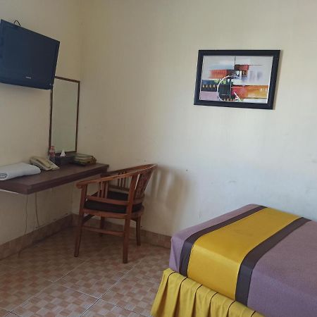 Al-Badar Hotel Syariah Makassar Extérieur photo
