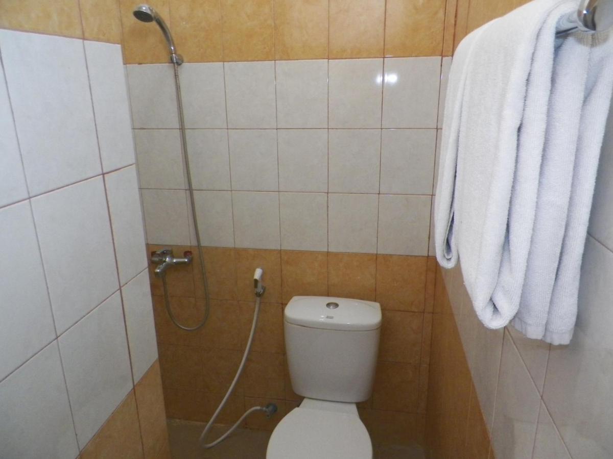 Al-Badar Hotel Syariah Makassar Chambre photo